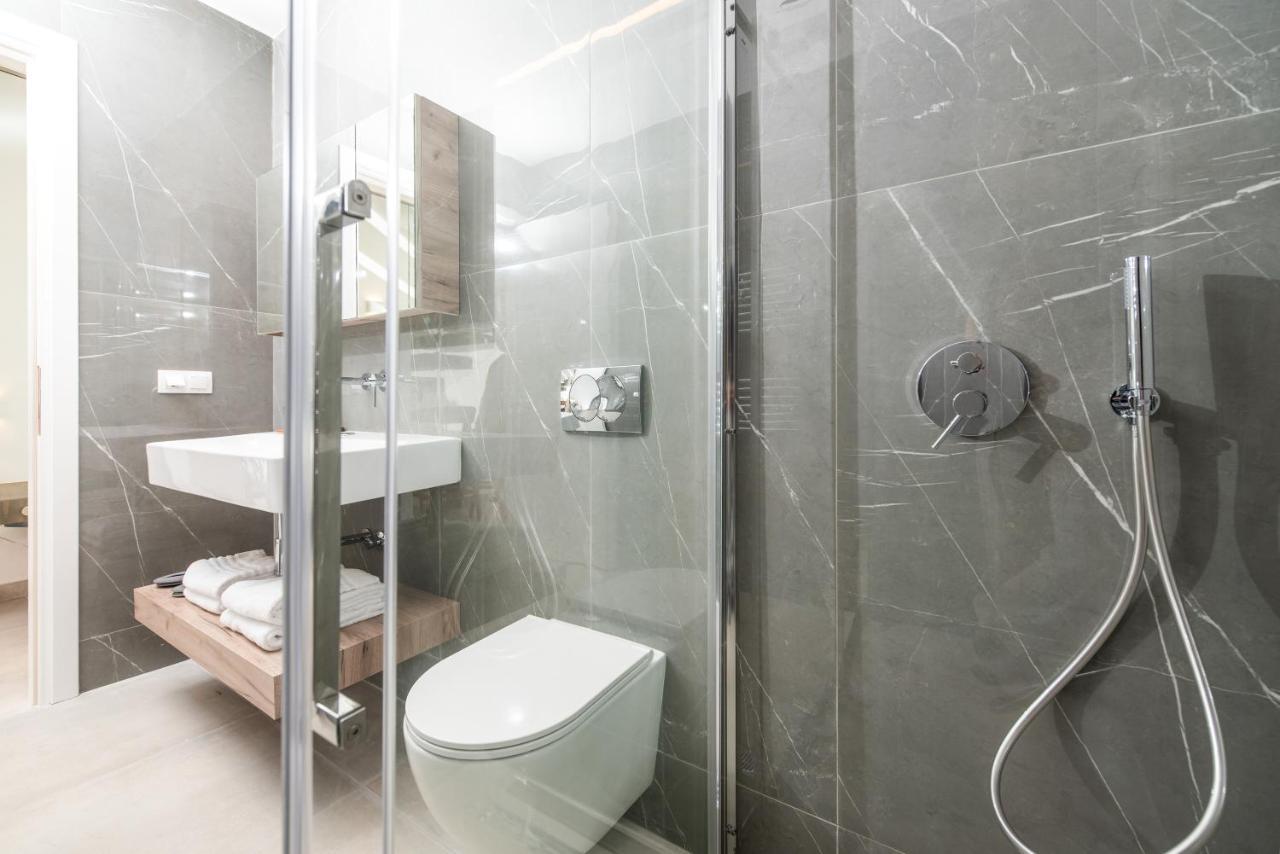 Serene Seafront Villas Nea Iraklia Zewnętrze zdjęcie